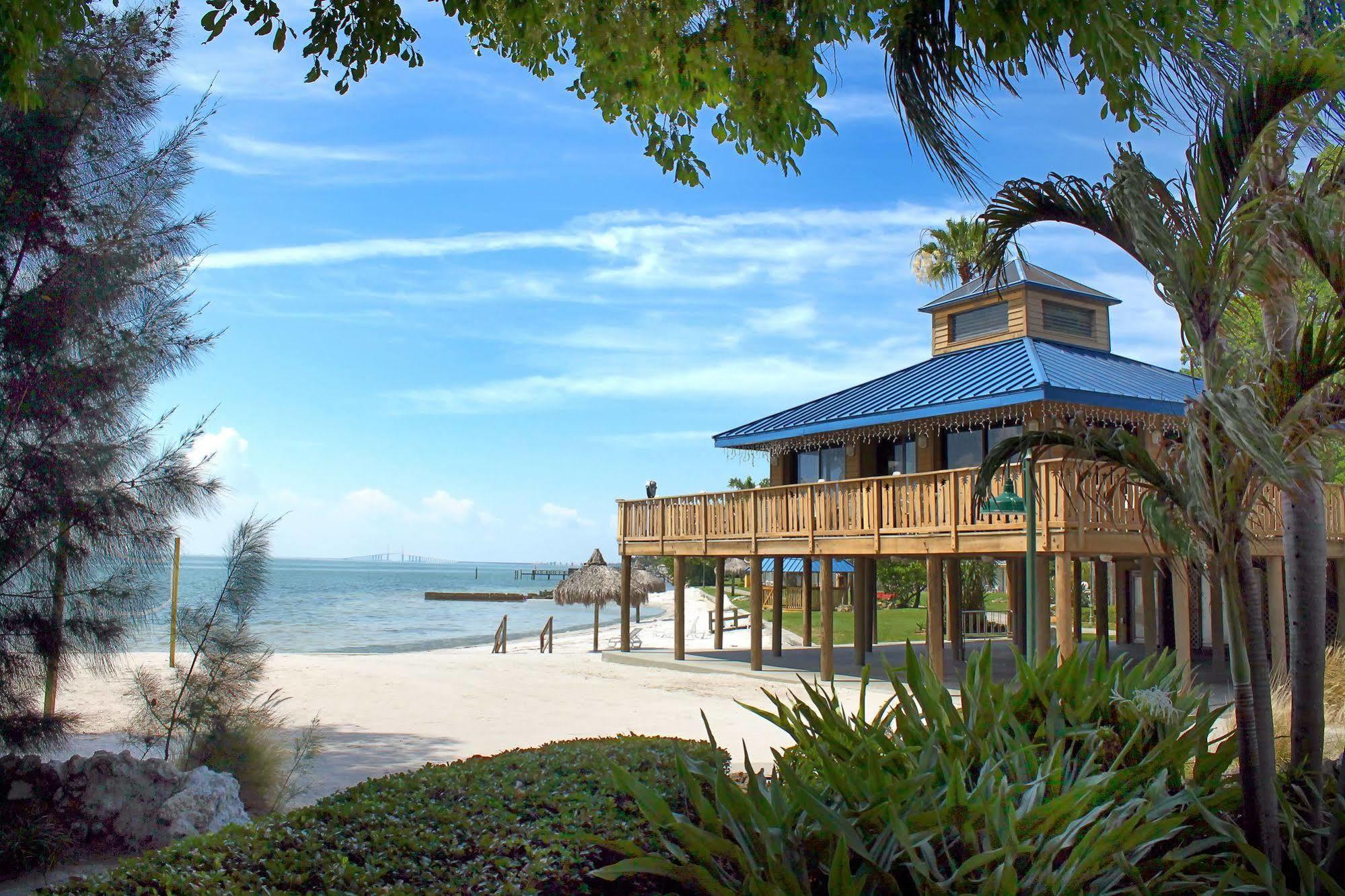 Magnuson Hotel Marina Cove St. Petersburg Exterior photo